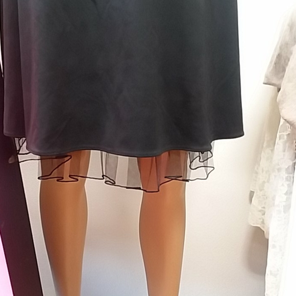 Dress L !🎵🎵🎶🎶🎶Black halter dress - Picture 3 of 8